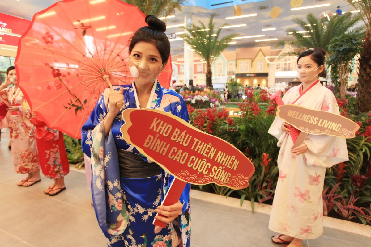 Mời khách khám phá “ kho báu của cuộc sống”.