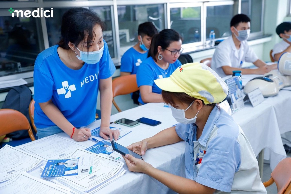 Medici đã cung cấp giải pháp chăm sóc sức khoẻ và bảo hiểm cho hơn 100 doanh nghiệp tại 31 tỉnh thành trên cả nước. Medici đã cung cấp giải pháp chăm sóc sức khoẻ và bảo hiểm cho hơn 100 doanh nghiệp tại 31 tỉnh thành trên cả nước.