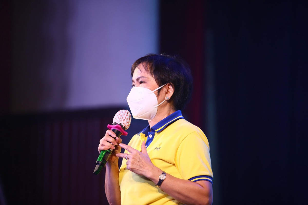 Bà Cao Thị Ngọc Dung, chủ tịch HĐQT PNJ phát biểu tại lễ tổng kết. Bà Cao Thị Ngọc Dung, chủ tịch HĐQT PNJ phát biểu tại lễ tổng kết.