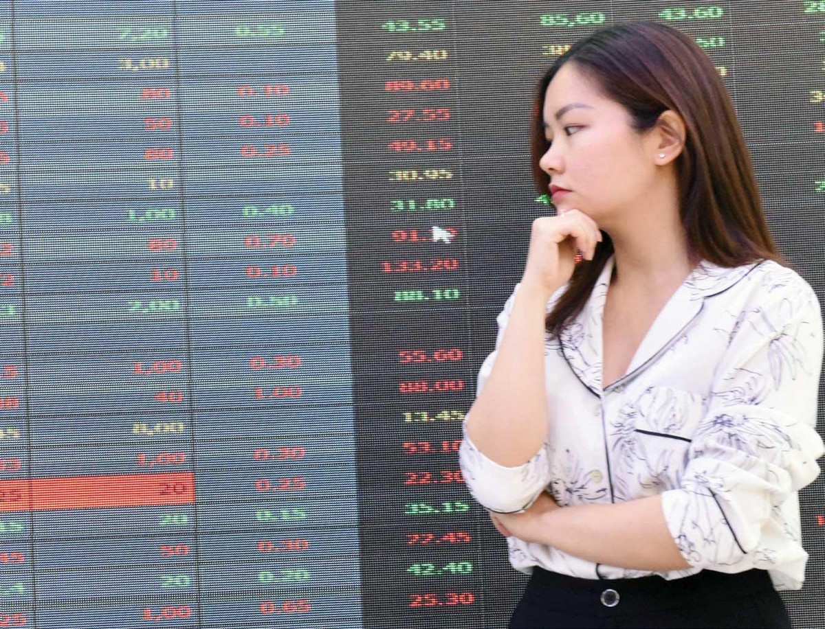 Cuối tuần qua, VN-Index giảm xuống dưới mức hỗ trợ 1.470 điểm