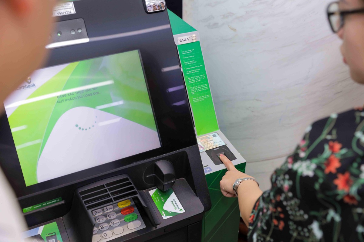 Vietcombank đẩy mạnh chuyển đổi số