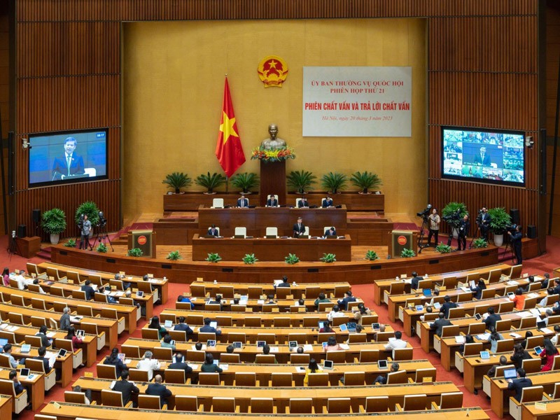 Toàn cảnh phiên chất vấn.