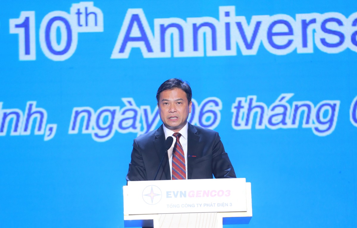 Ông Đinh Quốc Lâm – Bí thư Đảng ủy, Chủ tịch HĐQT EVNGENCO3 phát biểu.