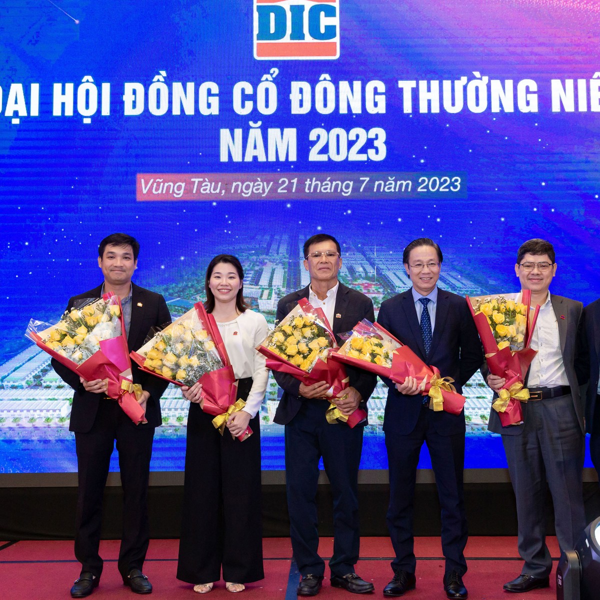 Ra mắt HĐQT DIC Group nhiệm kỳ IV (2023 – 2027).