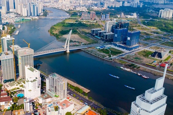 Hạ tầng là bệ đỡ vững chắc cho thị trường bất động sản phục hồi trong thời gian tới.