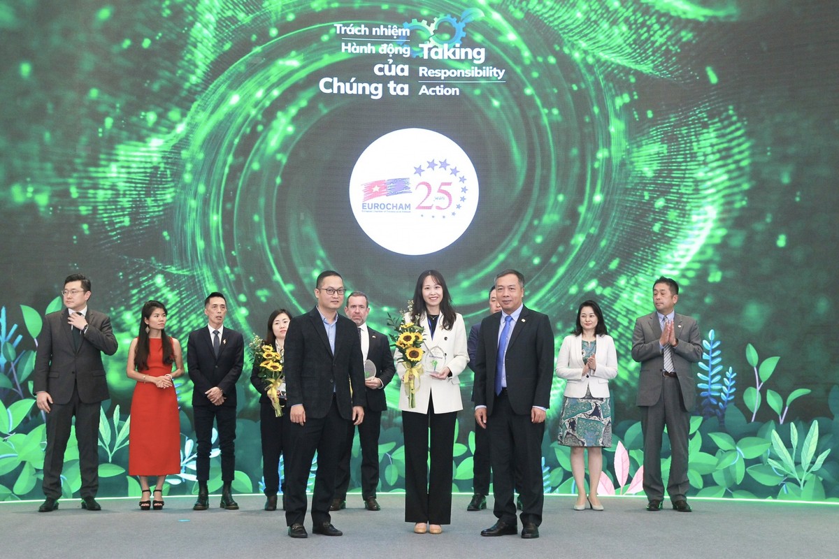 Bà Vân Nguyễn, Trưởng văn phòng đại diện Hà Nội, Hiệp hội doanh nghiệp Châu Âu tại Việt Nam (EuroCham).