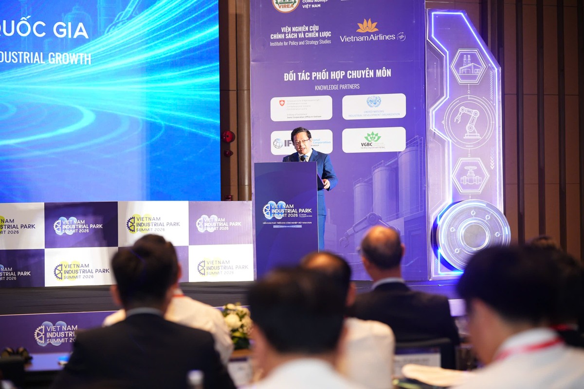 TS. Nguyễn Đức Hiển, Phó trưởng ban Chính sách Chiến lược Trung ương. TS. Nguyễn Đức Hiển, Phó trưởng ban Chính sách Chiến lược Trung ương.
