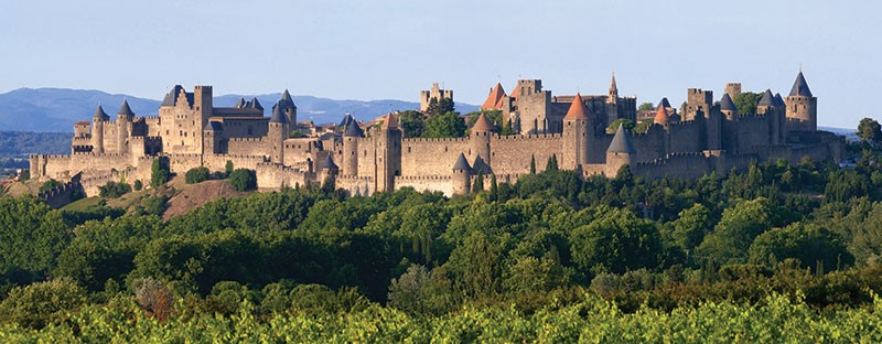 Xứ sở của những tòa lâu đài đẹp như cổ tích ảnh 1