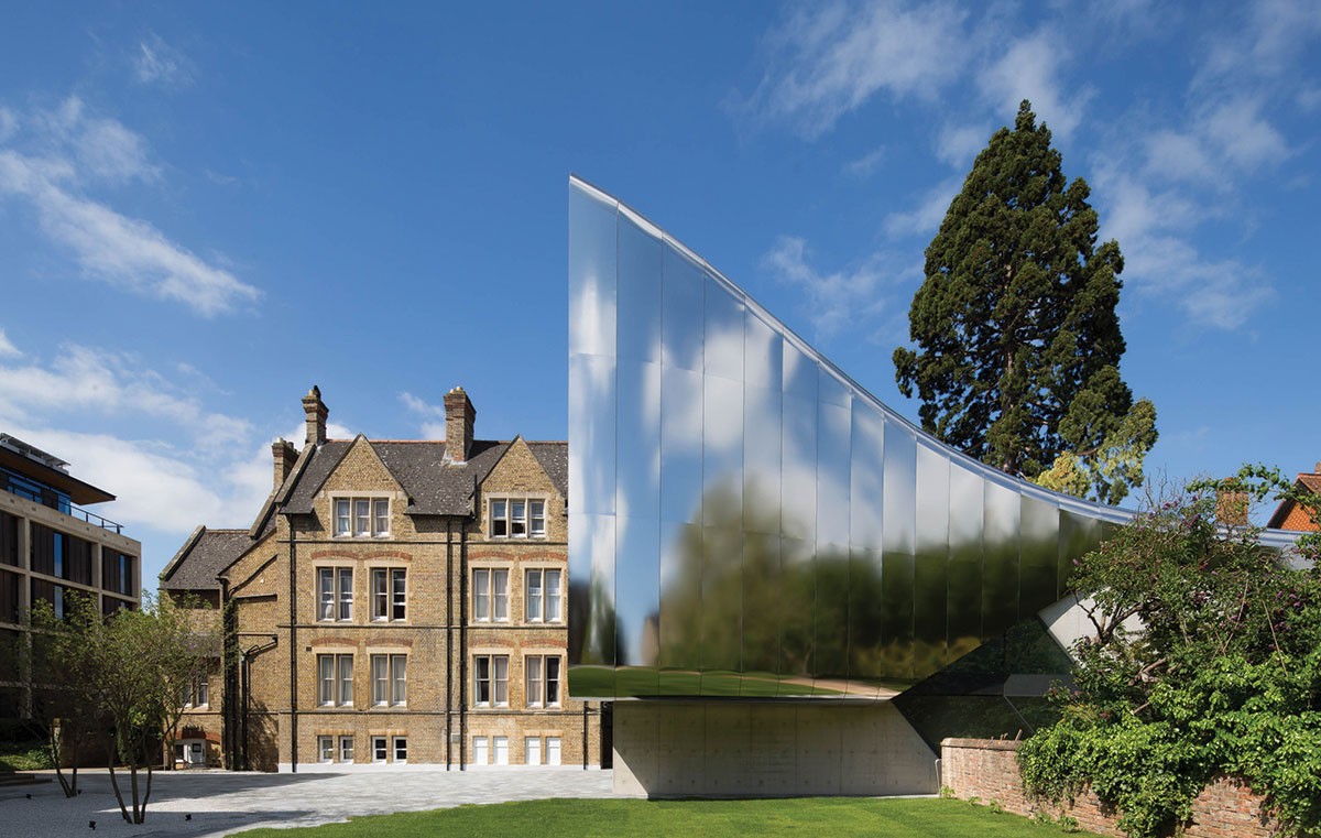 8 công trình thép là biểu tượng hoàn hảo của kiến trúc hiện đại ảnh 2