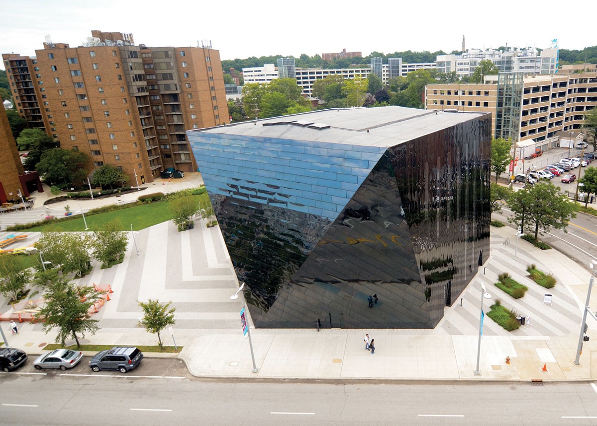 8 công trình thép là biểu tượng hoàn hảo của kiến trúc hiện đại ảnh 3