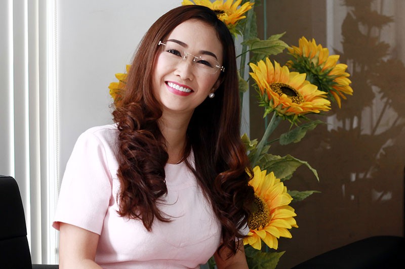 Nữ tướng Eximrs Trần Thị Cẩm Tú: “Sự chân thành, tận tâm sẽ tạo nên giá trị đích thực” ảnh 2