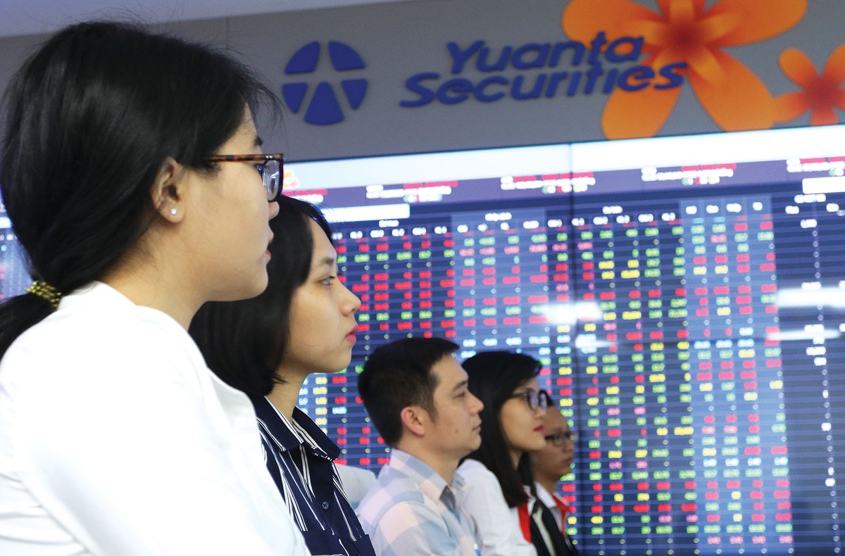 Chính sách quản lý ngoại hối trong thu hút dòng vốn ngoại ảnh 2