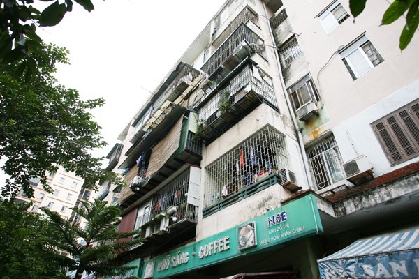 Địa ốc 7 ngày: Cấm cửa doanh nghiệp, hộ kinh doanh hoạt động tại chung cư ảnh 1