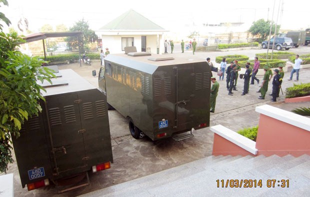 Hình ảnh phiên tòa (11/3) xử đại án nghìn tỷ tại Tây Nguyên ảnh 1 Hình ảnh phiên tòa (11/3) xử đại án nghìn tỷ tại Tây Nguyên ảnh 1