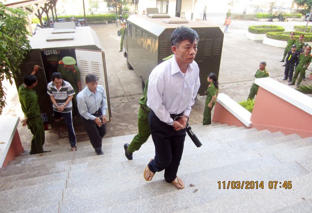 Hình ảnh phiên tòa (11/3) xử đại án nghìn tỷ tại Tây Nguyên ảnh 4 Hình ảnh phiên tòa (11/3) xử đại án nghìn tỷ tại Tây Nguyên ảnh 4