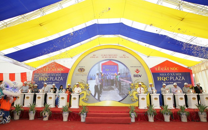 Dự án nhà ở xã hội lớn nhất khu vực phía Nam tiến hành cất nóc ảnh 1