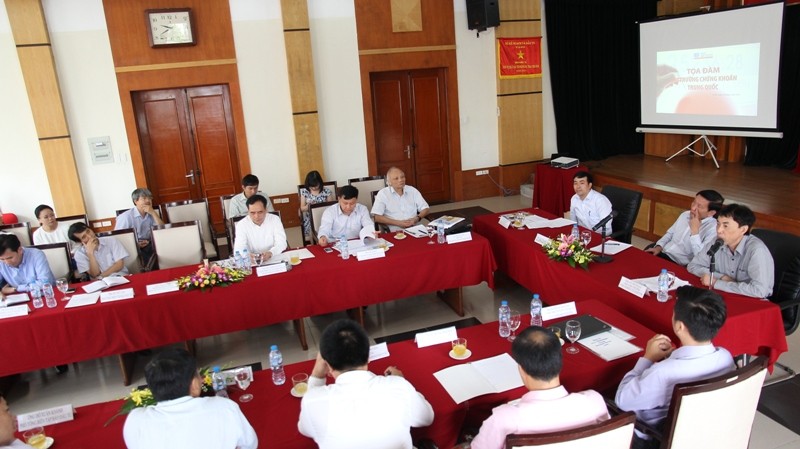 Dòng tiền rút ra từ TTCK Trung Quốc khó chảy vào TTCK Việt Nam ảnh 8