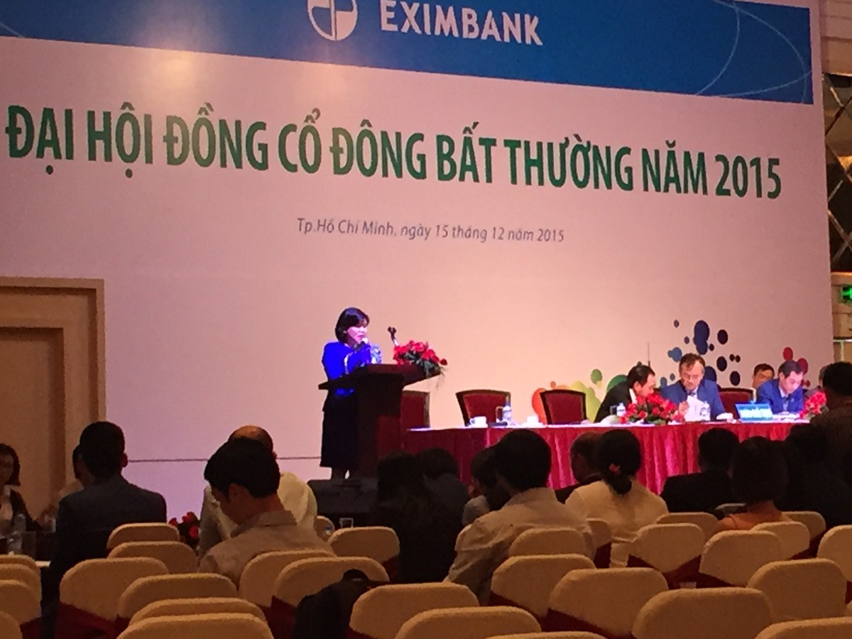 ĐHCĐ bất thường Eximbank: Cổ đông bức xúc, nhưng mọi việc đều được thông qua ảnh 2