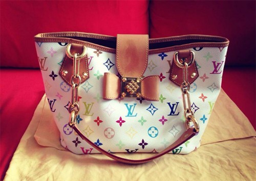 Những chiếc túi hàng hiệu được ký gửi