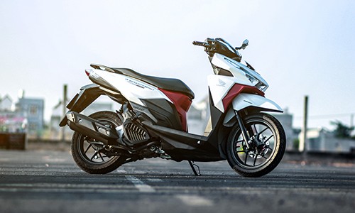 chi-tiet-honda-vario-150-doi-2016-o-tp-hcm