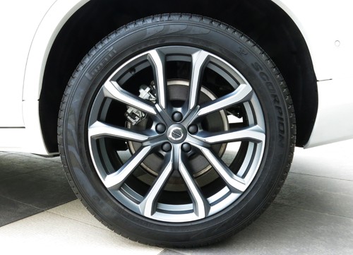 xe-la-volvo-xc90-ve-viet-nam-gia-hon-3-ty-page-2-7