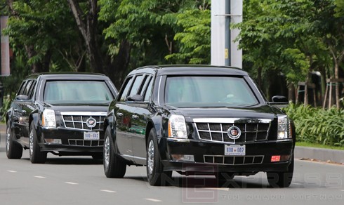 xe-tong-thong-my-tiep-nhien-lieu-o-trung-tam-sai-gon-3