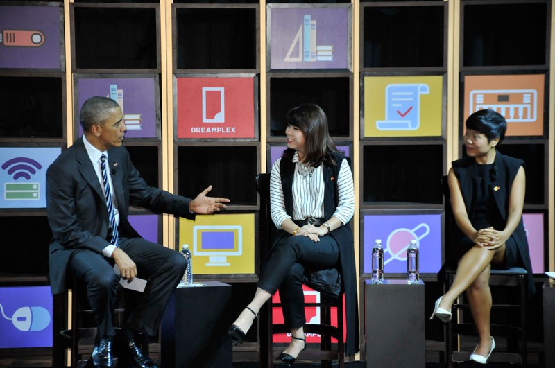 Những hình ảnh của Tổng thống Obama tại TP. HCM chiều 24/5 ảnh 7 Những hình ảnh của Tổng thống Obama tại TP. HCM chiều 24/5 ảnh 7