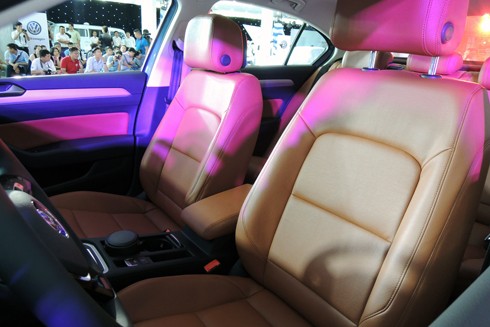 volkswagen-passat-2016-co-gia-16-ty-dong-tai-viet-nam-7