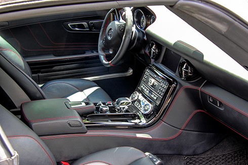 Mercedes SLS GT Roadster - siêu xe mui trần hàng hiếm Việt Nam ảnh 14 sieu-xe-mercedes-sls-gt-amg-roadster-5