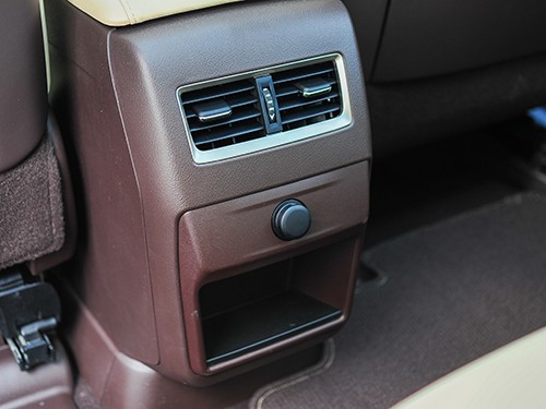 chi-tiet-noi-that-lexus-rx-450h-2016-11