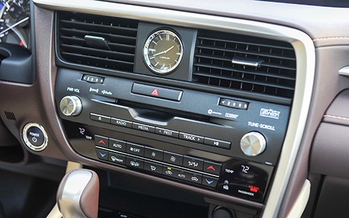 chi-tiet-noi-that-lexus-rx-450h-2016-6