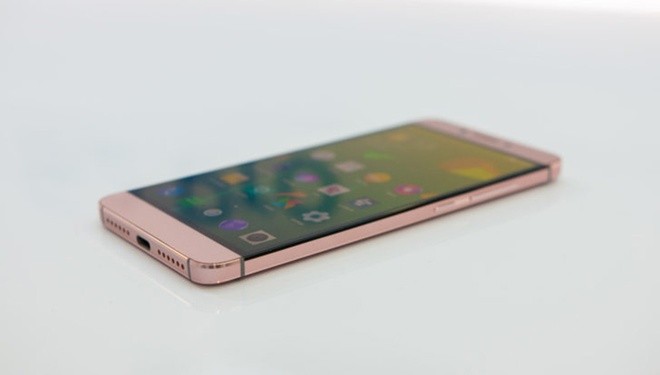 10 smartphone cấu hình mạnh nhất nửa đầu 2016