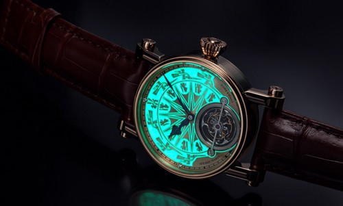 dong-ho-hoa-tiet-trong-dong-cuoi-cung-duoc-mua-voi-gia-3-1-ty-dong-1