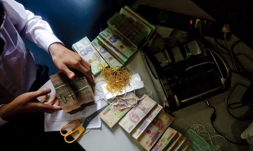 nhung-vu-mat-tien-oan-o-ngan-hang-vi-lo-thong-tin-ca-nhan-1