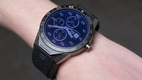 dong-ho-thong-minh-gia-nghin-usd-noi-bat-2016-2