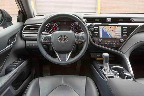 nhung-diem-dac-biet-cua-toyota-camry-2018-2