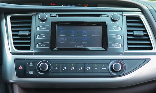 chi-tiet-noi-that-toyota-highlander-2017-3