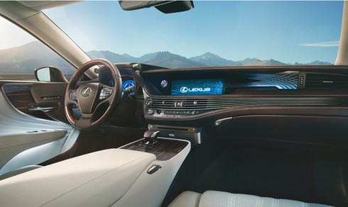 lexus-ls-500h-2018-su-dung-dong-co-tang-ap-4