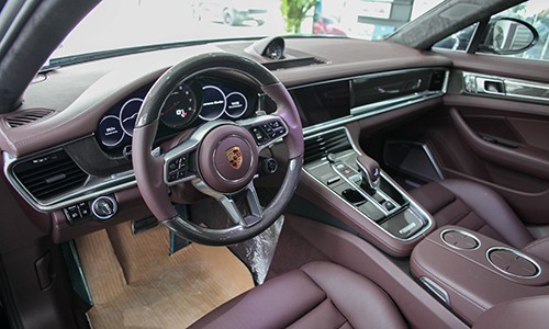 chi-tiet-noi-that-panamera-turbo-2017