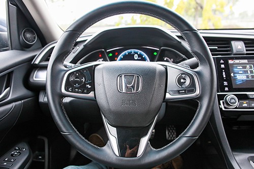 chi-tiet-noi-that-honda-civic-2016-1