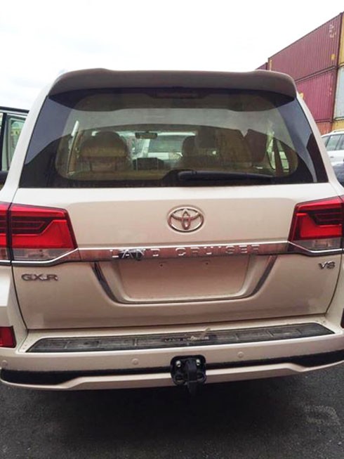 toyota-land-cruiser-2017-dau-tien-ve-viet-nam-page-2-2