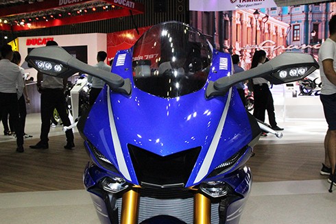 yamaha-r6-2017-sportbike-the-he-moi-ve-viet-nam-page-2-3