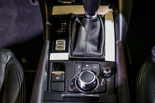 mazda3-2017-gia-tu-690-trieu-khang-dinh-vi-the-tai-viet-nam-page-2-7