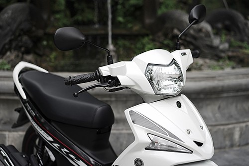 chi-tiet-yamaha-sirius-fi-rc-2017-1