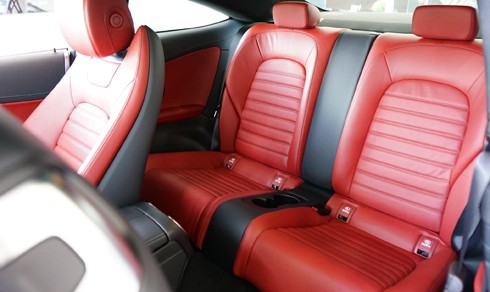 mercedes-c43-amg-gia-4-2-ty-dong-doc-nhat-viet-nam-page-2-8