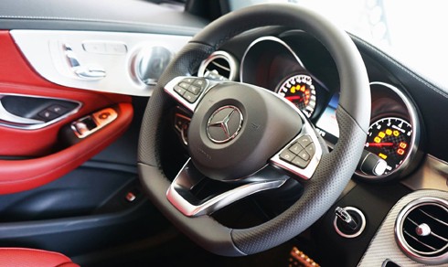 mercedes-c43-amg-gia-4-2-ty-dong-doc-nhat-viet-nam-page-2-6