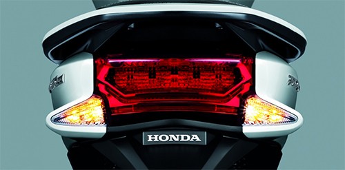 chi-tiet-honda-pcx150-2017-7