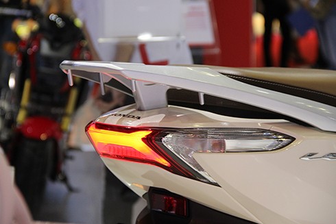 honda-lead-2017-trang-bi-smartkey-gia-39-3-trieu-tai-viet-nam-page-2-8