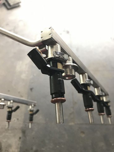 hon-nua-nam-lot-xac-s-class-cu-cua-chang-trai-9x-viet-4