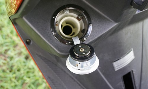 chi-tiet-kymco-candy-hi-50-tai-tp-hcm-7